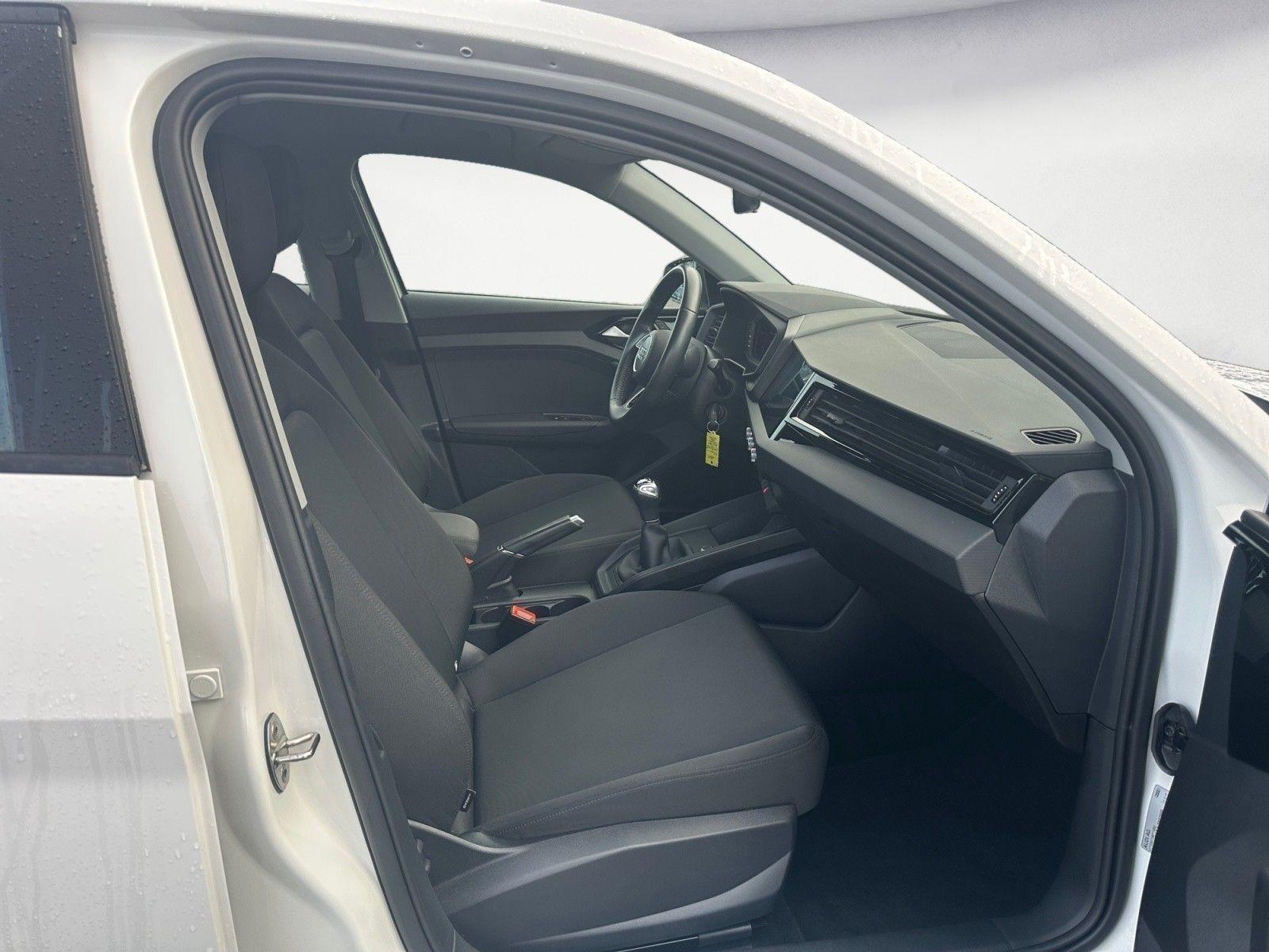 Audi A1 Sportback 30 TFSI Virtual APS Sitzheizung