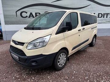 Ford Tourneo Custom - 2