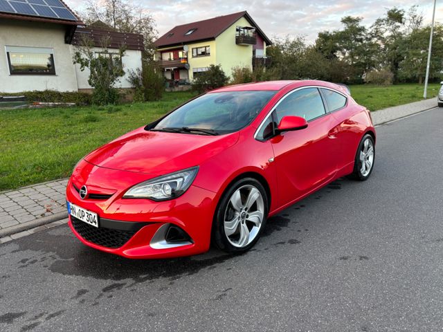 Opel Astra 2.0 Turbo 206kW OPC S/S OPC