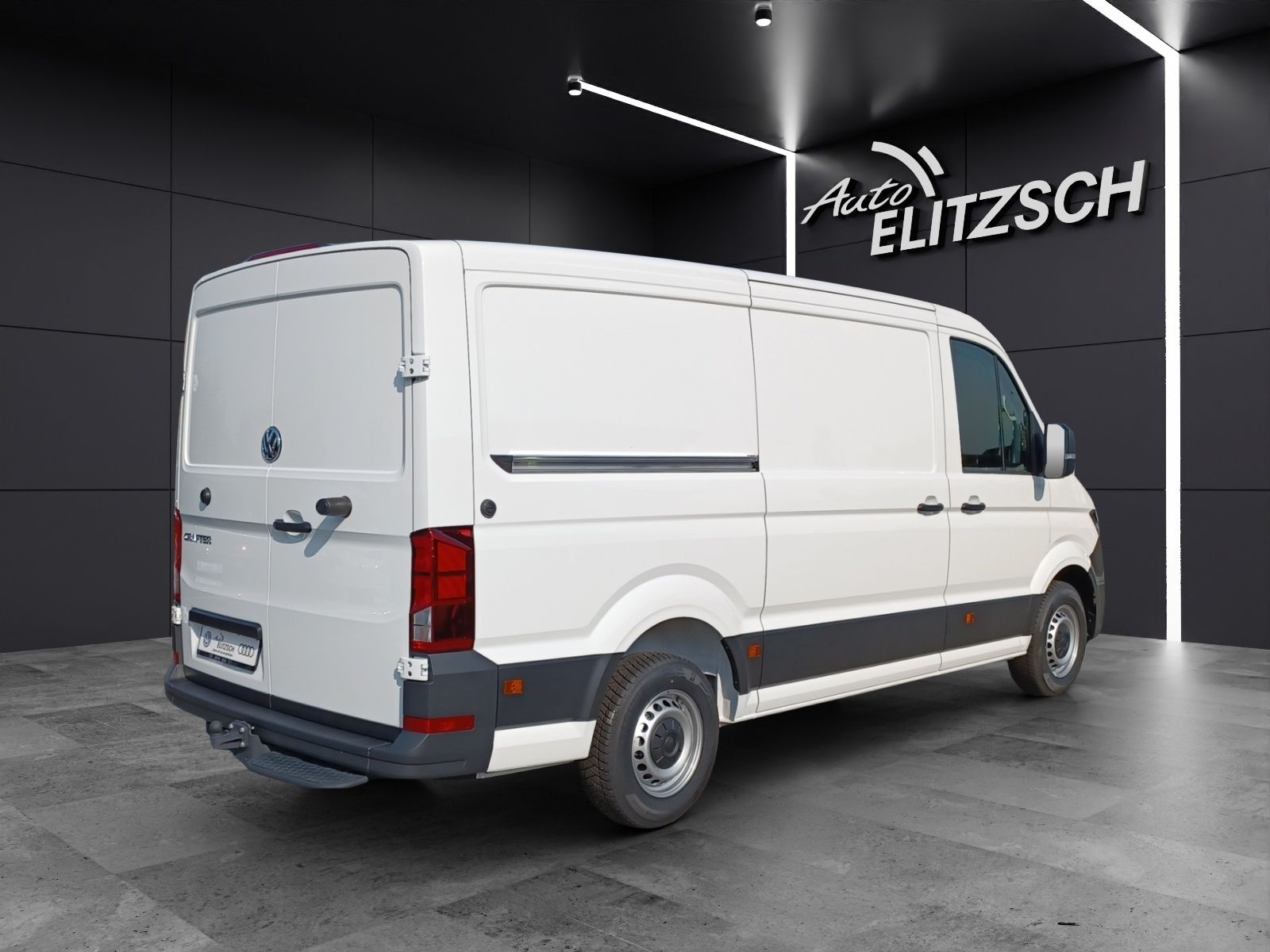 Fahrzeugabbildung Volkswagen Crafter Kasten 35 TDI MR KLIMA AHK RADIO HOLZFUS