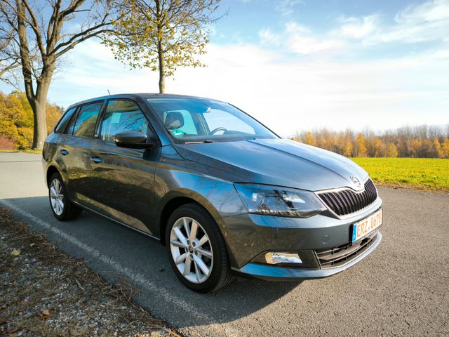 Skoda Fabia Combi Joy Sitzheizung Navi 90 PS 1.Hd