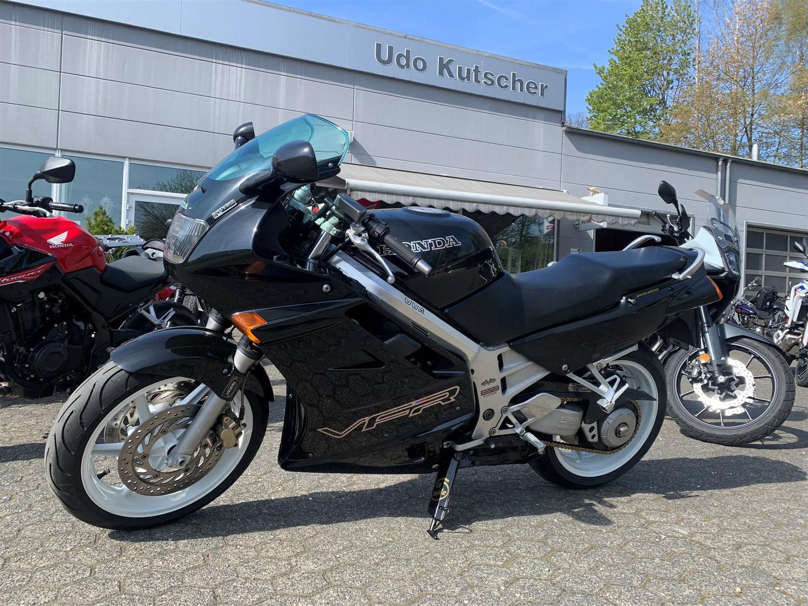 Honda VFR 750 F *TIP TOP*
