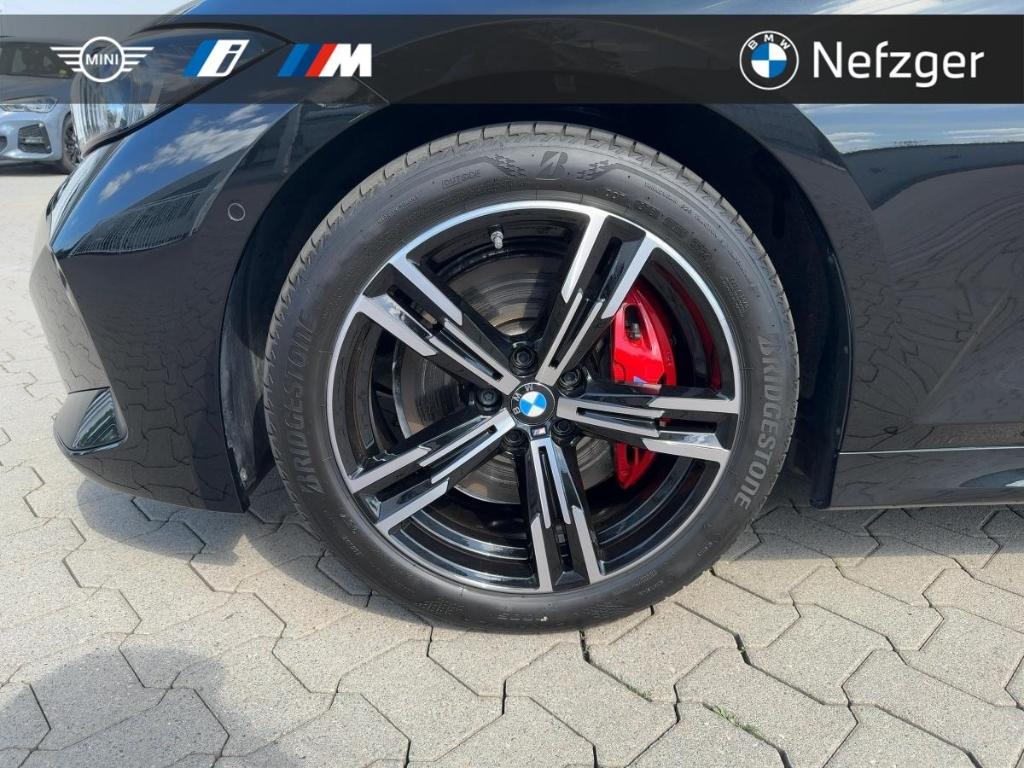 BMW M340i xDrive Touring Park-Assistent PANO LED H&K