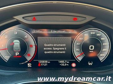 Audi Q8 - 8