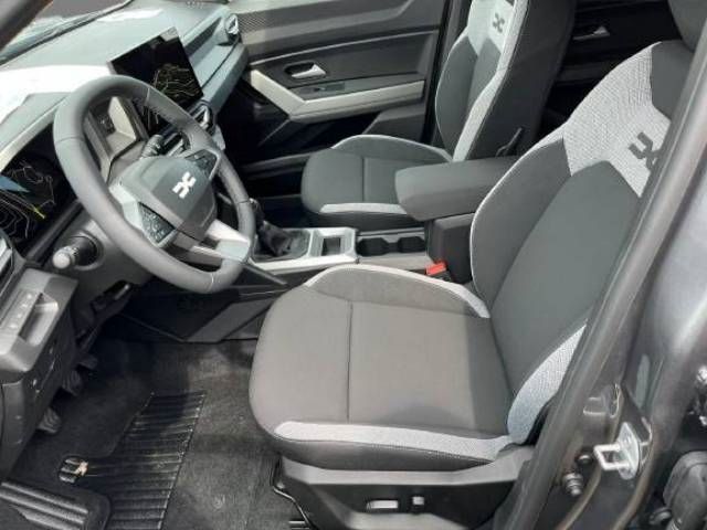 Fahrzeugabbildung Dacia Bigster Journey TCe 140