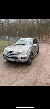 Mercedes-Benz Mercedes ML 320 - TUV 03/27 - Mercedes-Benz ML 320 in Nürnberg