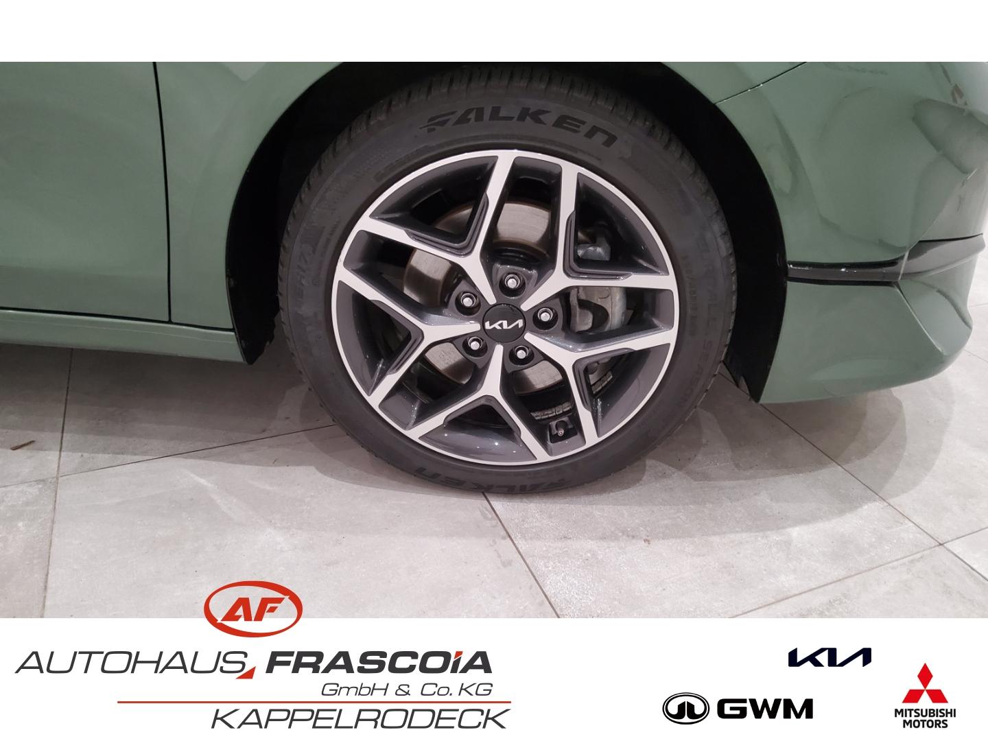 Kia Ceed_sw Spirit 1.5T Navi ACC PDChi. Rückfahrkam.