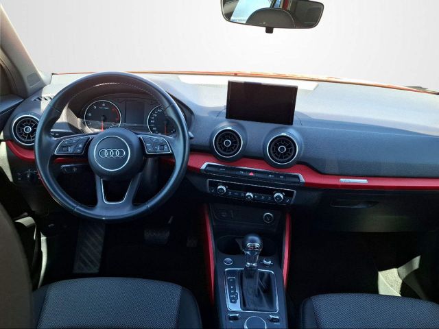Q2 30 TDI S TRONIC SPORT AZV+NAVI+LED+SHZ