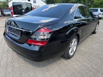Mercedes S 320 - 4