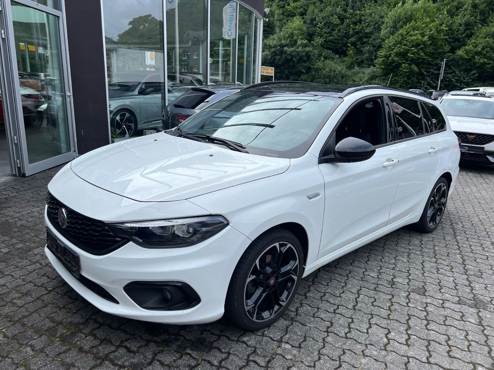 Fahrzeugabbildung Fiat Tipo S-Design