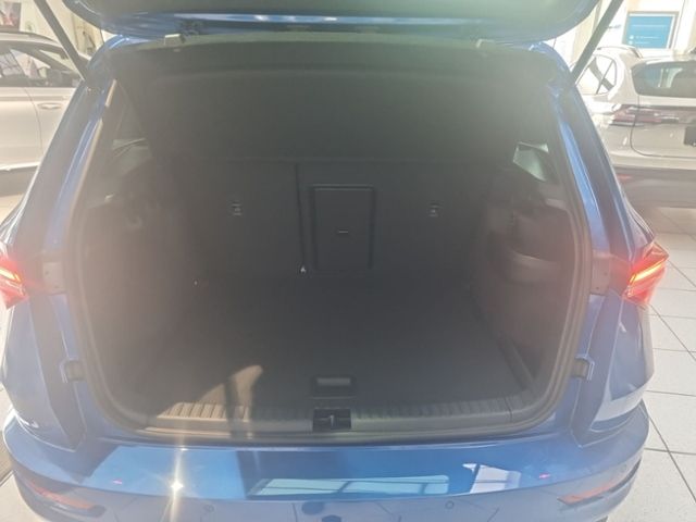 Fahrzeugabbildung SKODA Karoq 1.5 TSI DSG Sportline LED MATRIX