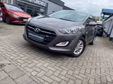 Hyundai i30cw 15"Alu+Bluetooth+Klima+Tempoma+PDC hinten - Hyundai i30: I30cw