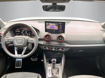 2025 AUDI SQ2 — фото 8