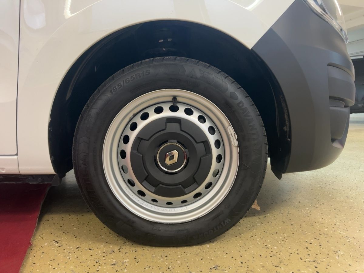 Fahrzeugabbildung Renault Express Extra TCe 100 FAP Easy Link 8" Klima