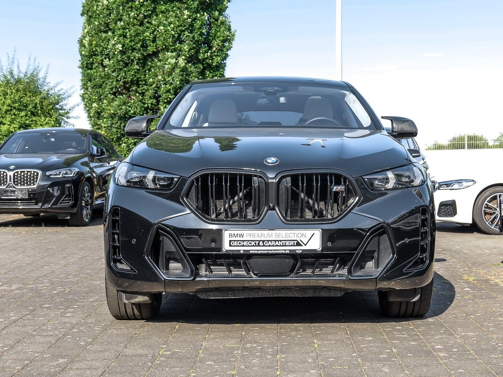 BMW X6 M60i xDrive PANO ACC RFK NAVI LED LM