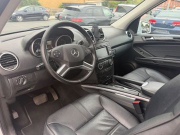 Mercedes ML 350 - 7