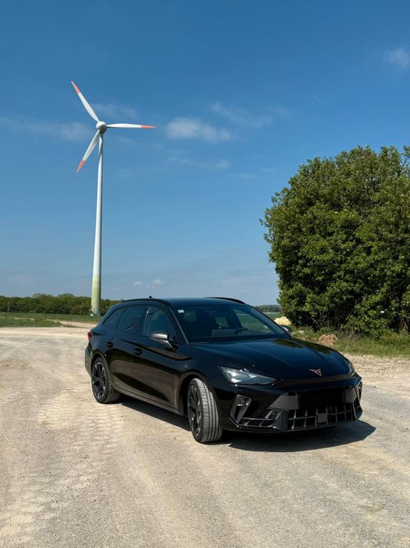 Image of Cupra Leon