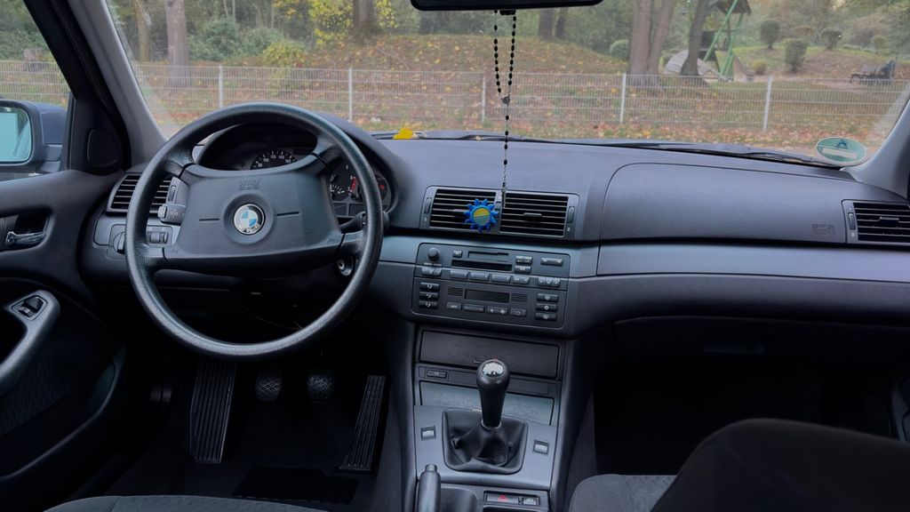 BMW 3 Series 1999
