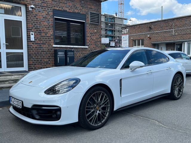 Porsche Panamera 4 Platinum Edition NEUWERTIGER ZUSTAND