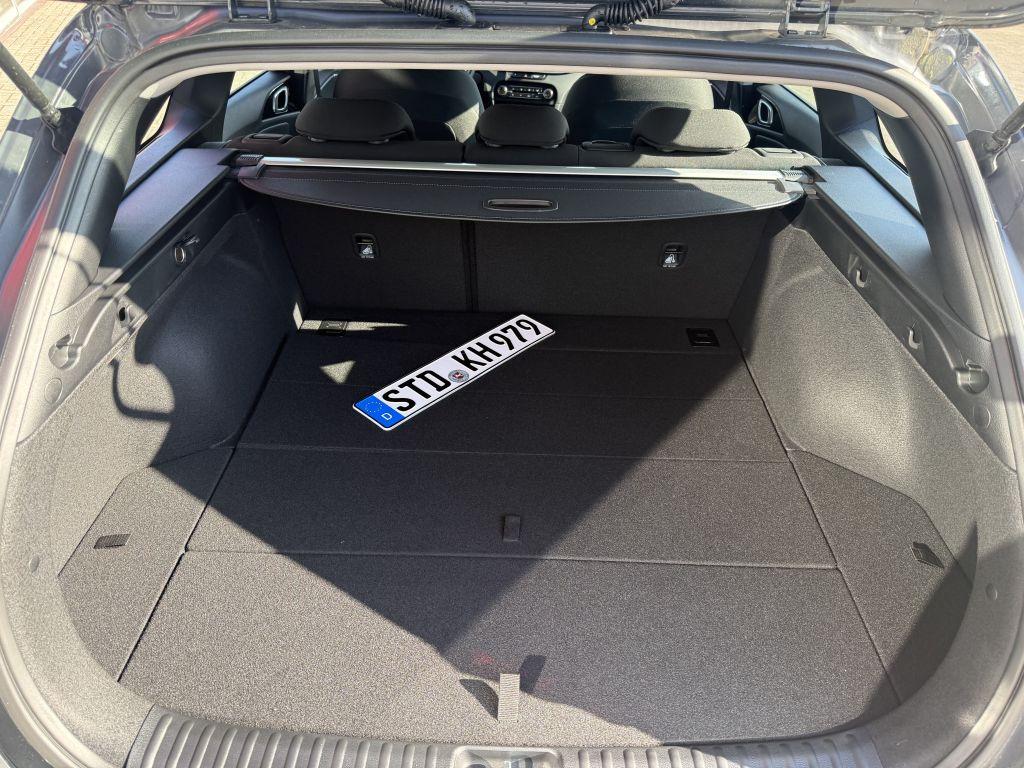 Kia Ceed SW 1.5 T-GDI DCT7 OPF Vision