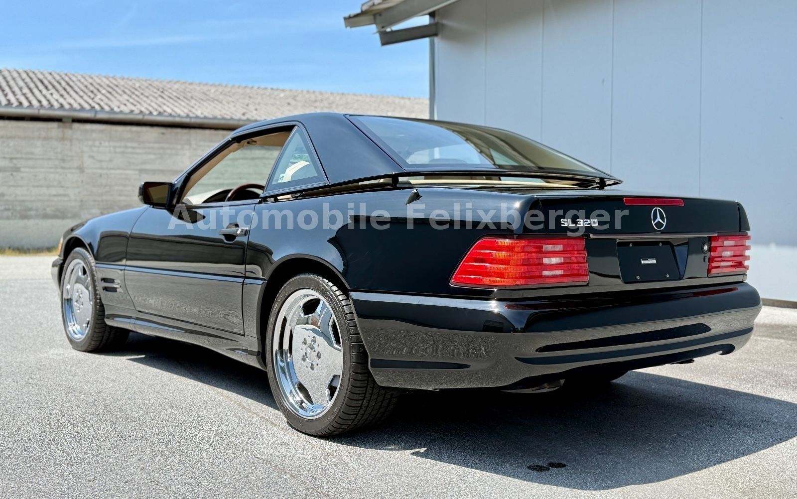 1997 Mercedes Benz SL 320