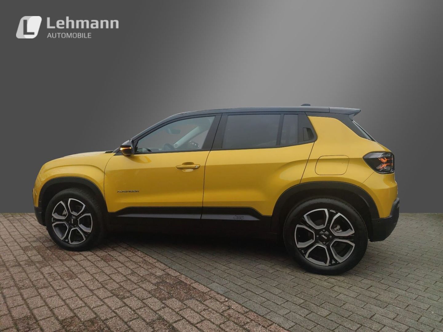 Fahrzeugabbildung Jeep Avenger Summit 1.2 MHEV -Leder-Panoramadach-MY26