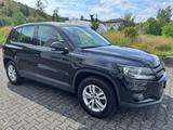 Volkswagen Tiguan 1,4 Trend & Fun BMT-Navi-AHK-TÜV neu - gebrauchte VW Tiguan aus dem Jahr 2011