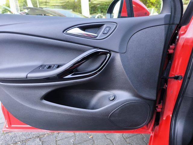 Fahrzeugabbildung Opel Astra Innov LEDER+NAVI+LED+SHZ+KAM+STDHZ+ACC+AHK
