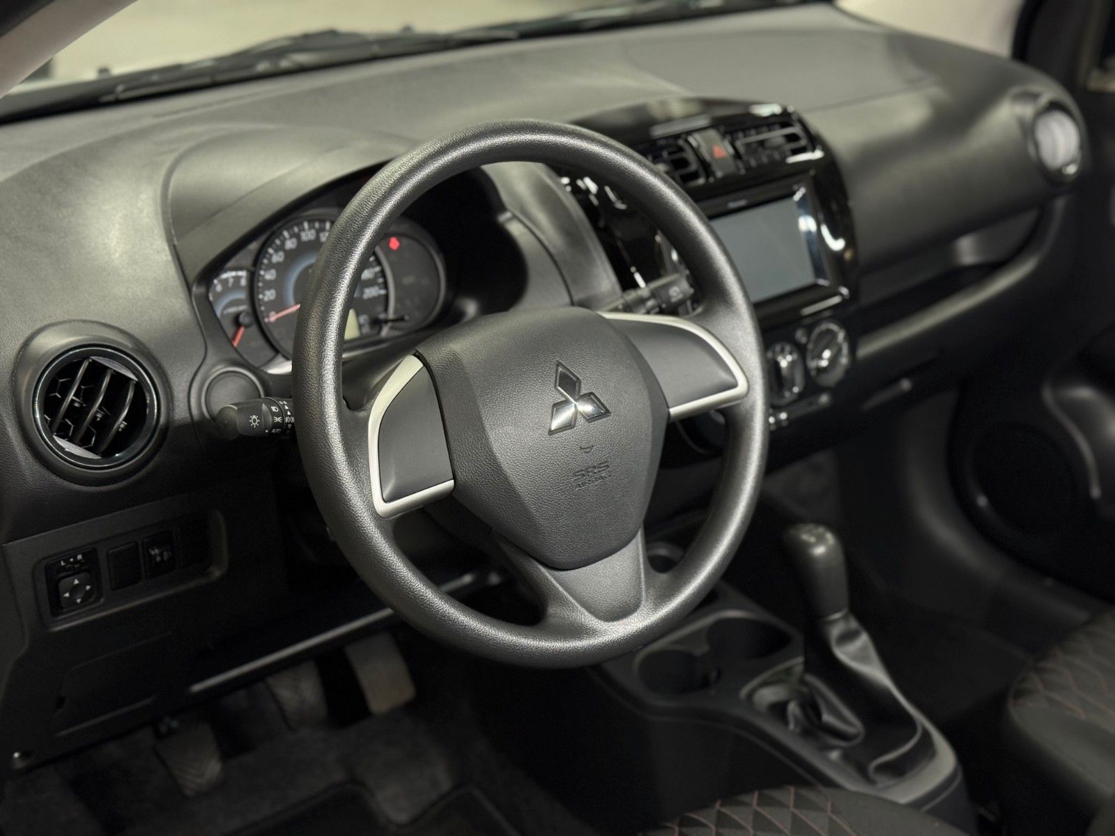 Fahrzeugabbildung Mitsubishi Space Star 1,2 Select Klima DAB+