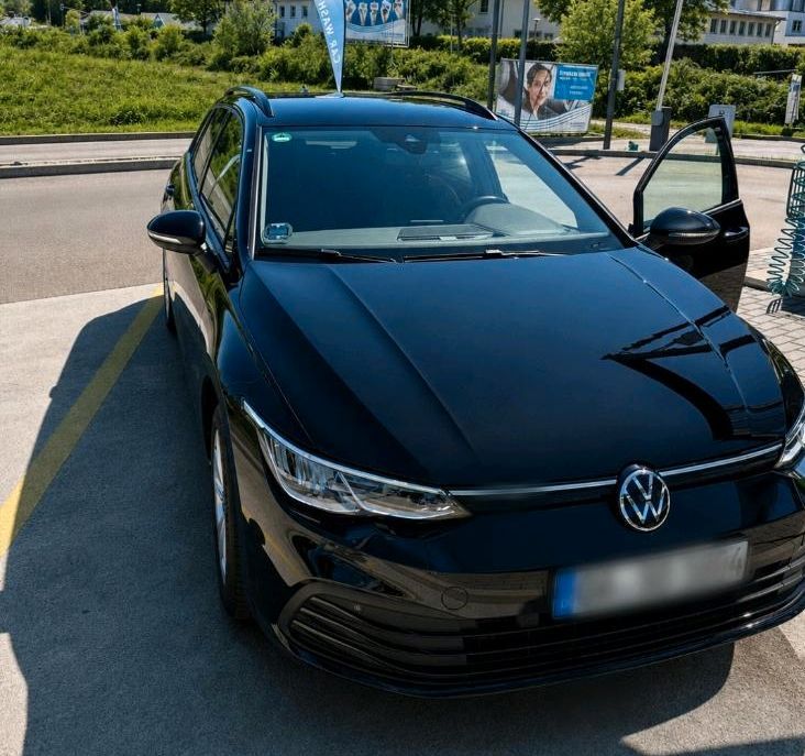 Image of Volkswagen Golf