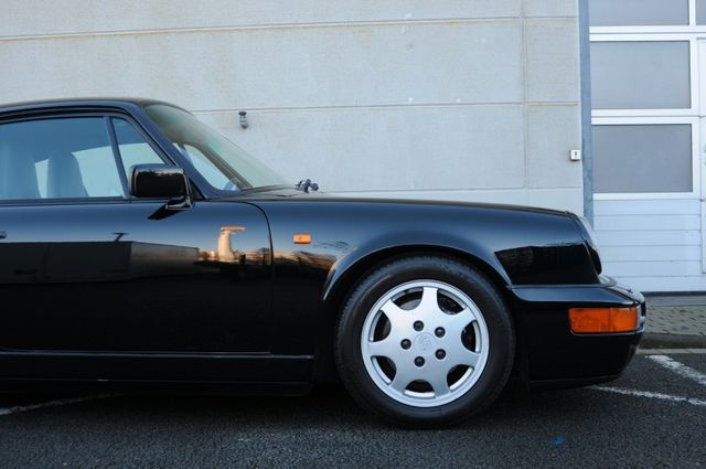 Porsche 964 911 C2 Coupe / Automatik / kein Schiebedach