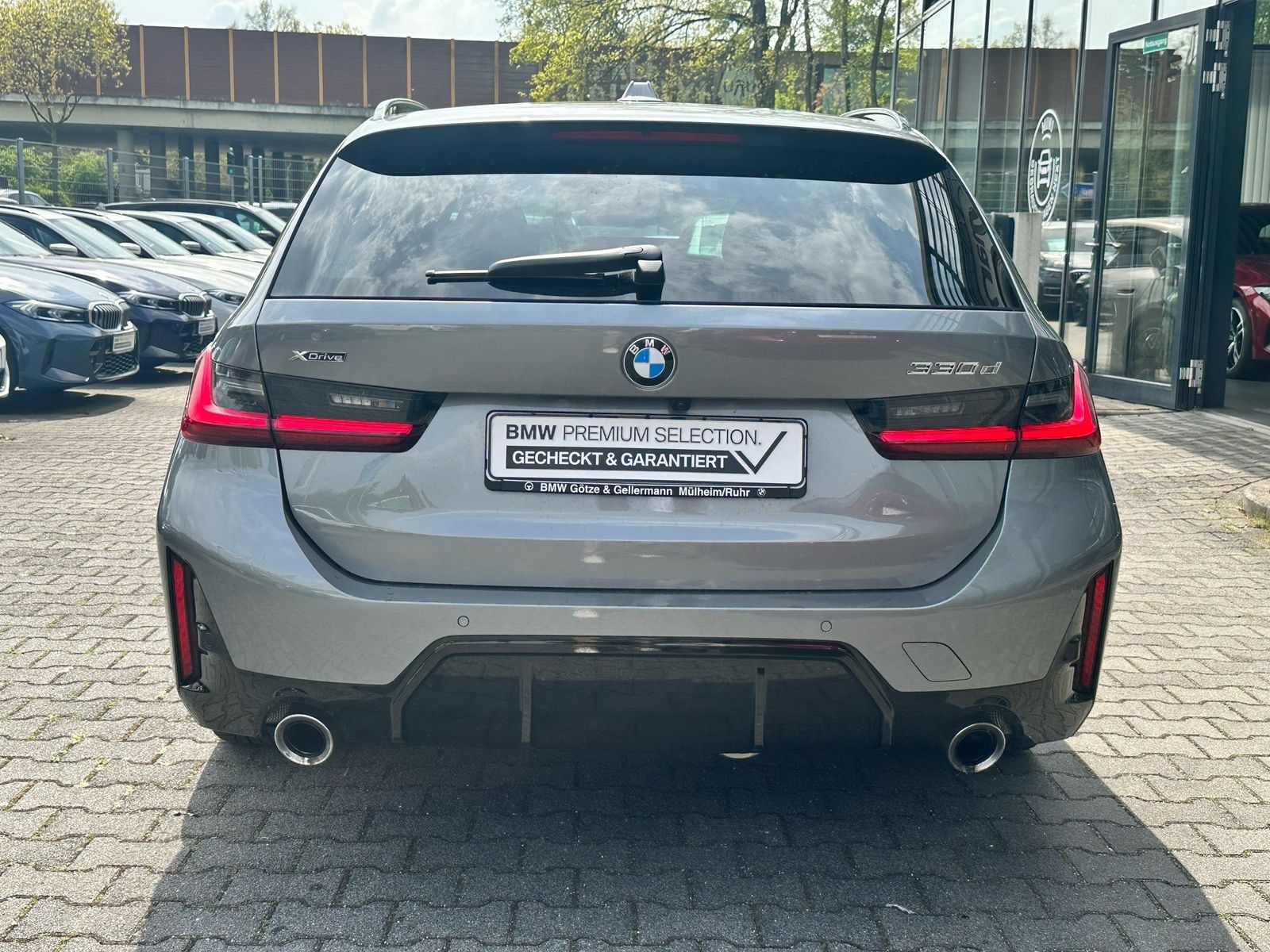 BMW 330 - Bild 22