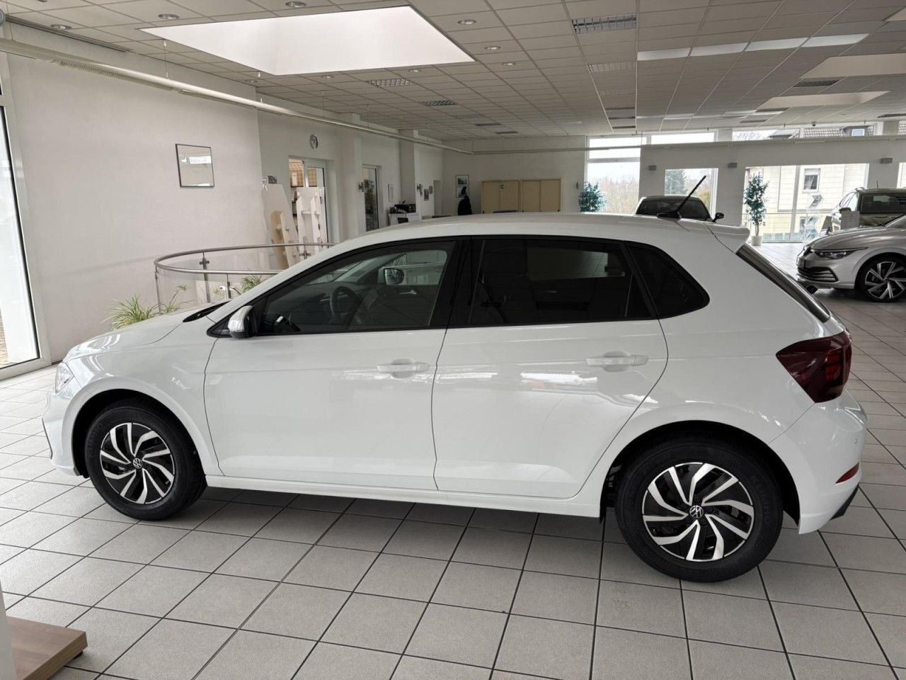 Volkswagen Polo Life imagem 3
