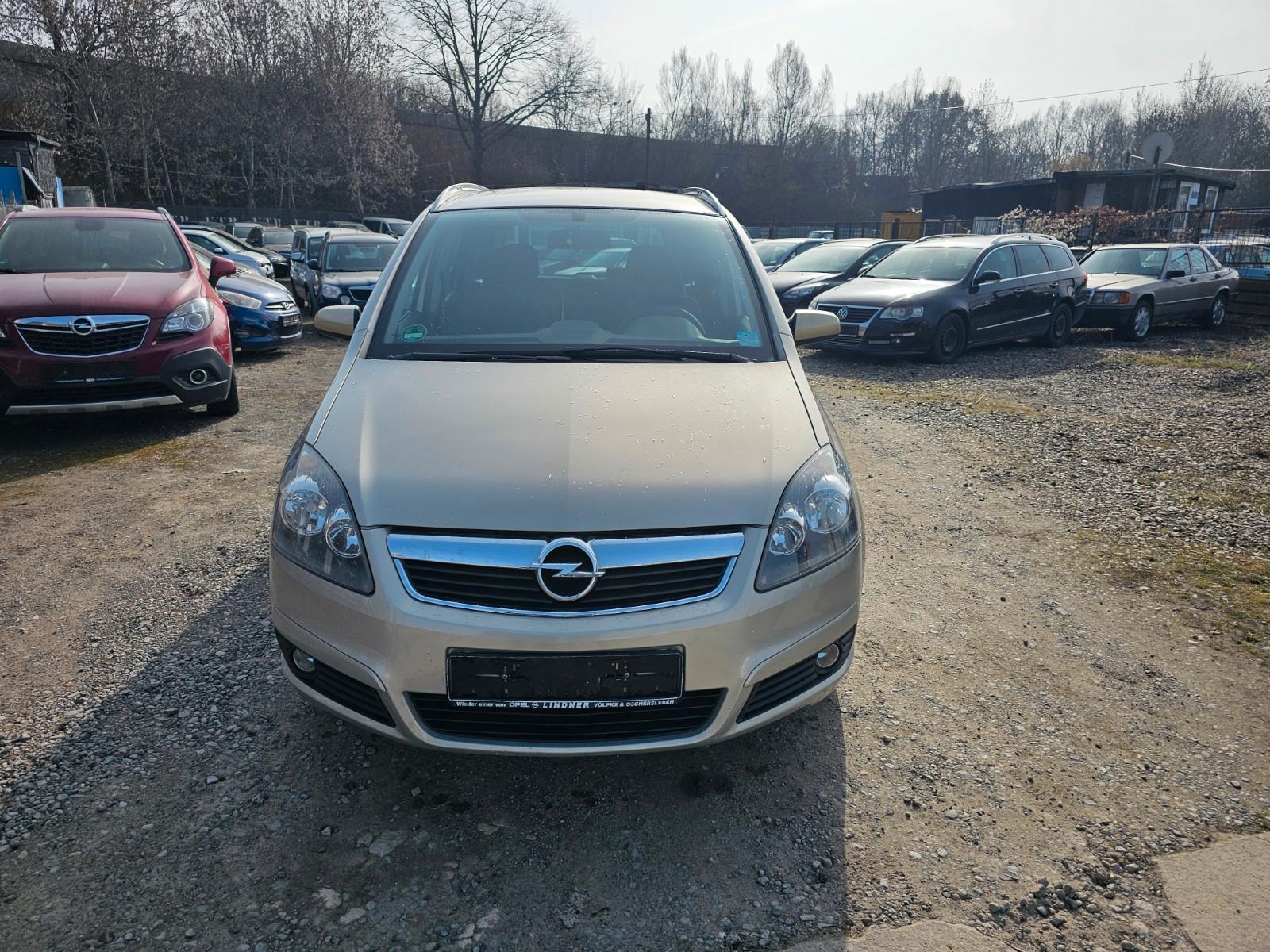Opel Zafira B Edition
