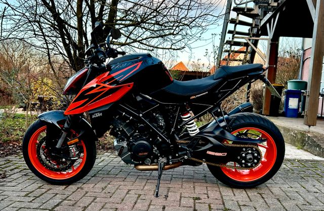 KTM 1290 Super Duke R