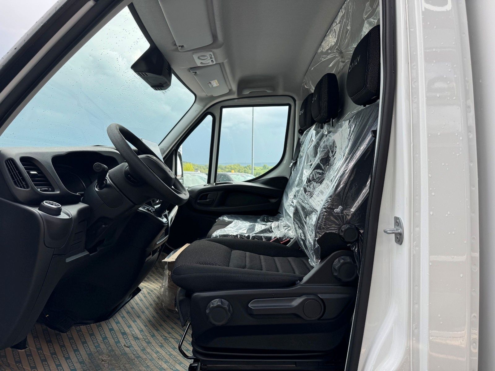 Fahrzeugabbildung Iveco Daily 35S16 A8 *R4.100mm*Automatik*Kamera*SPIER*