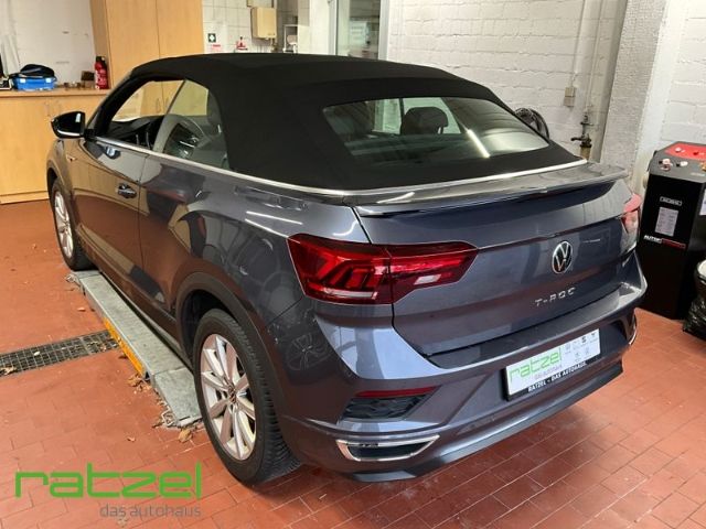 Fahrzeugabbildung Volkswagen T-Roc Cabriolet 1.5 TSI R-Line Navi Dig. Cockpit
