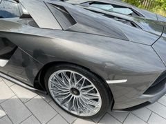 Fahrzeugabbildung Lamborghini Aventador S Roadster*VOLL*Carbon*Einzelstück