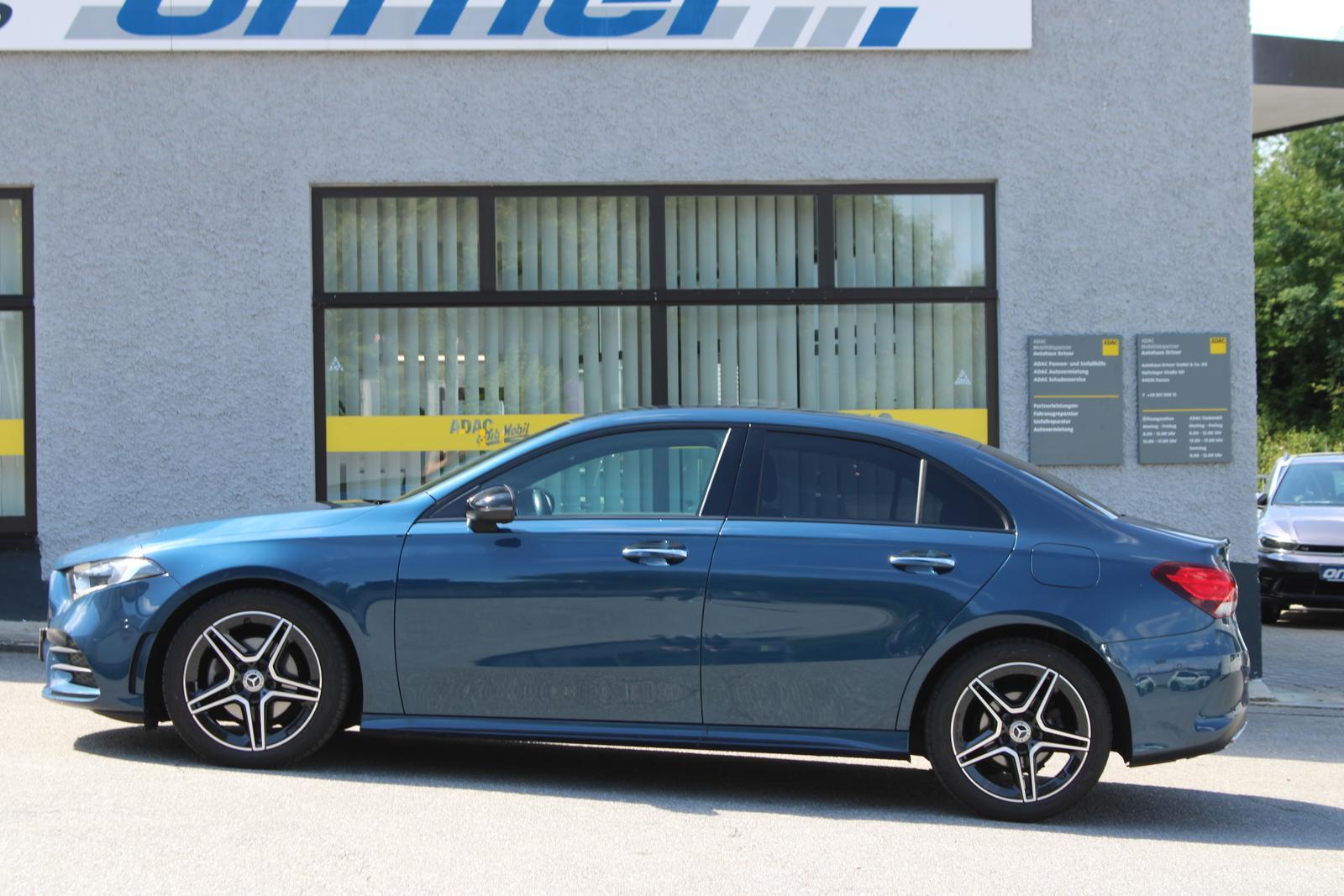 Mercedes-Benz A 180 d AMG *MBUX High End*Kamera
