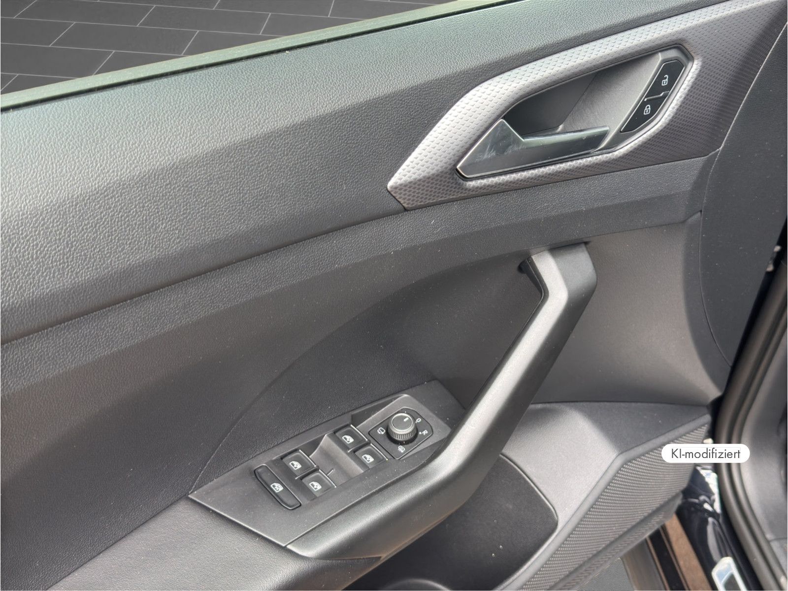 Volkswagen T-Cross - Bild 14