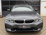 BMW 3 Touring 330 d xDrive Sport Line/PANO/RCAM/LED - BMW 330: Kombi, 330d