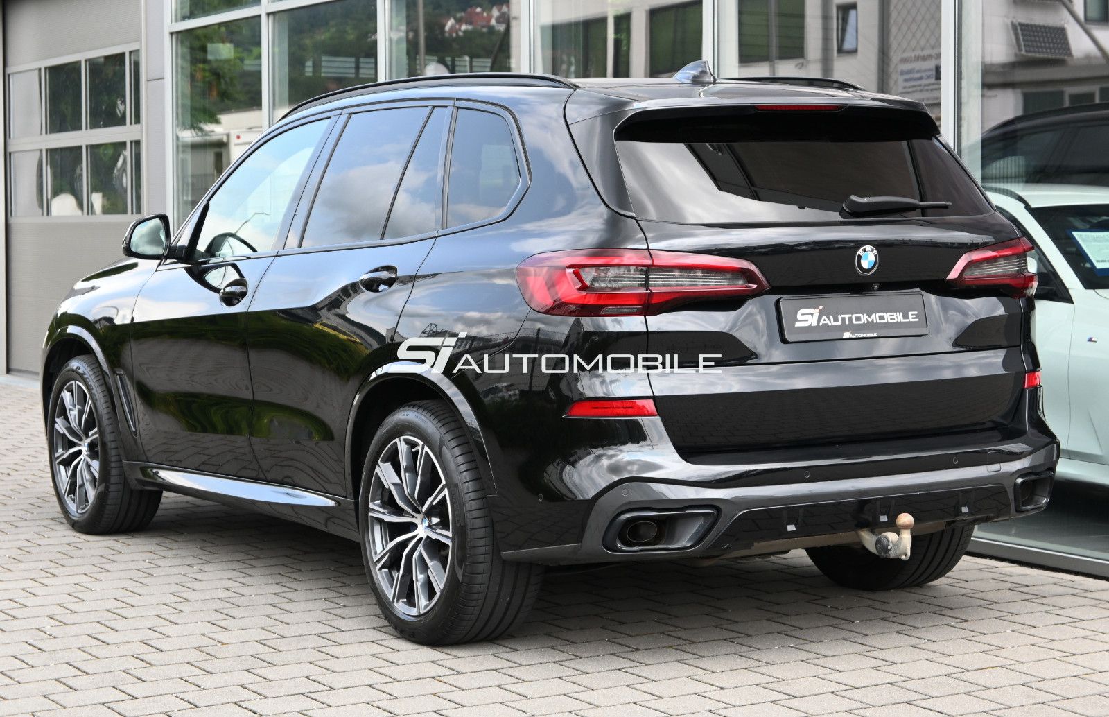 Fahrzeugabbildung BMW X5 xDr.30d M SPORT °ACC°AHK°HUD°PANO°STANDHEIZ.°