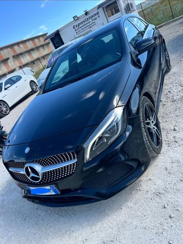 MERCEDES-BENZ A 180