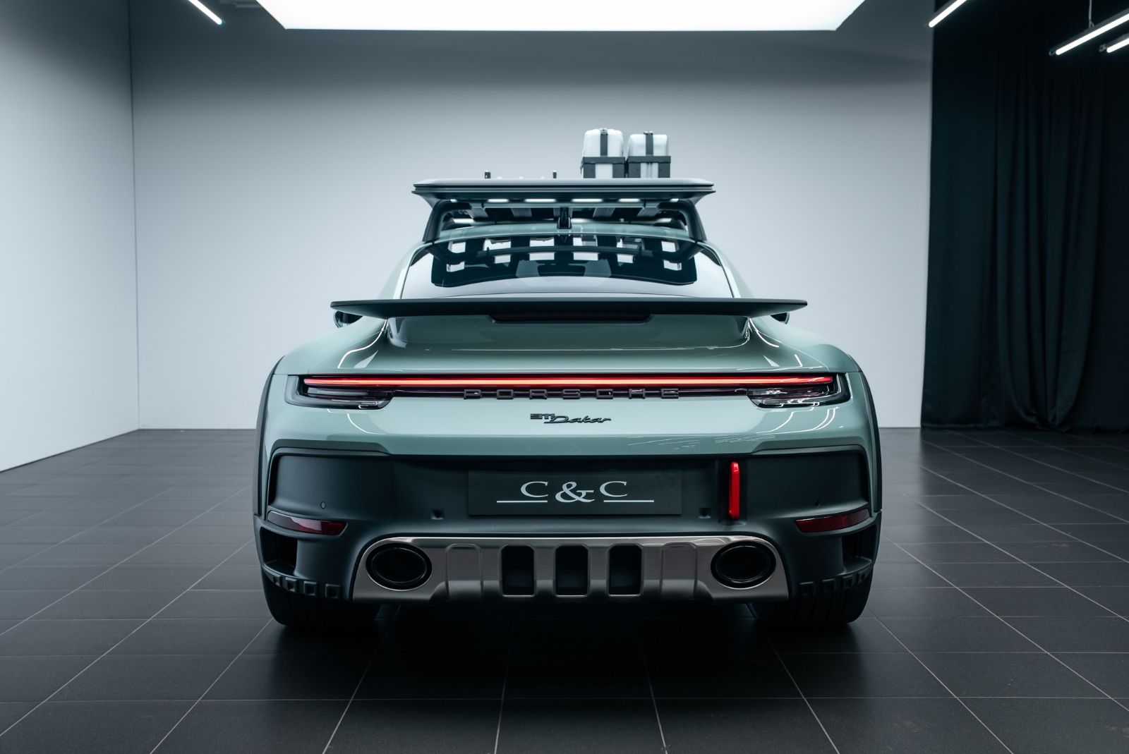 Fahrzeugabbildung Porsche 911 992 Dakar/FULL PPF/ROOF RACK/BURMESTER/360°
