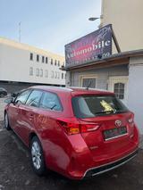 Toyota Auris Touring Sports Life+ - Toyota Auris in Magdeburg