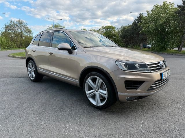 VW Touareg 4.2 V8 TDI Exclusive TOP