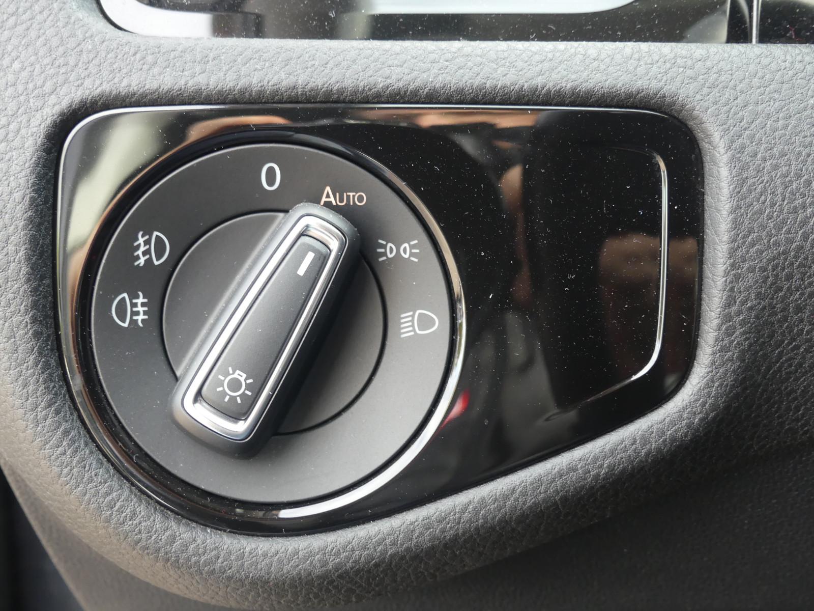 Volkswagen Golf VII Lim. Join AHK*virtual*Navi*SHZ*ab 199€