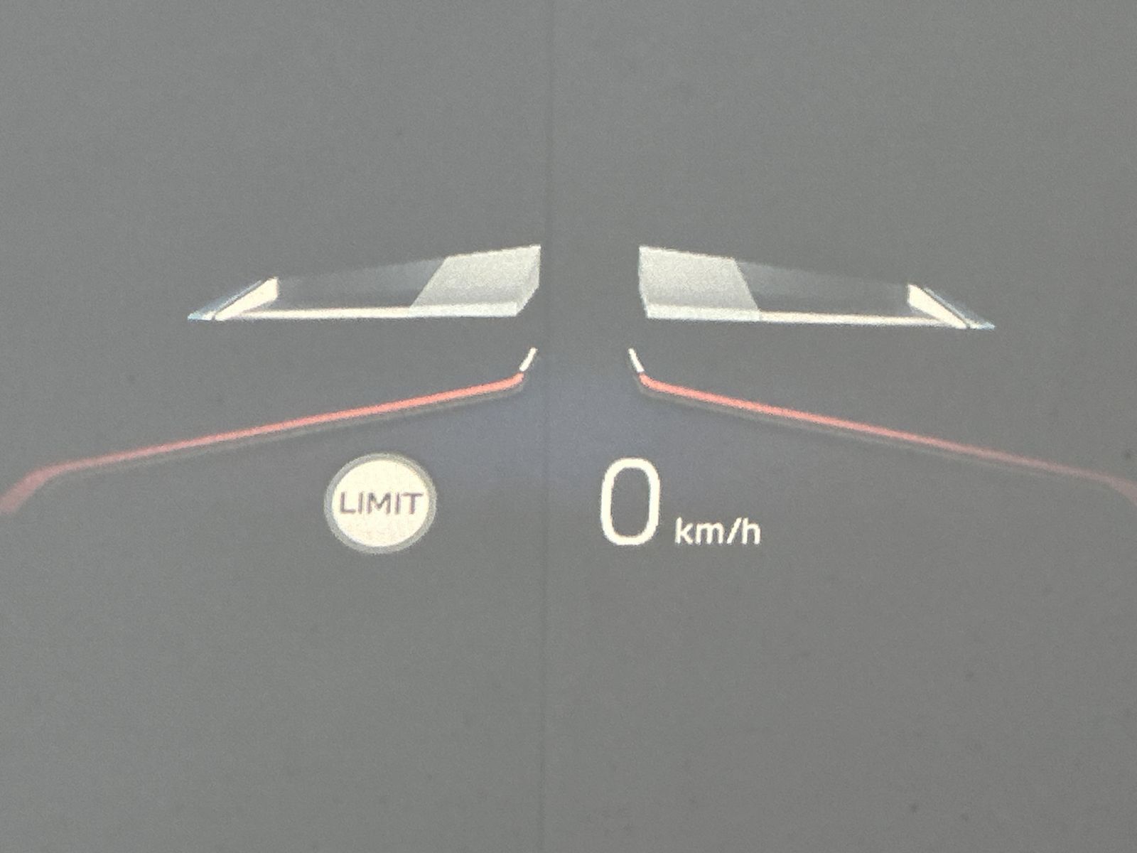 Fahrzeugabbildung BMW 320d Touring M-Sport NAV+LED+ACC+KAMERA+HUD+360°