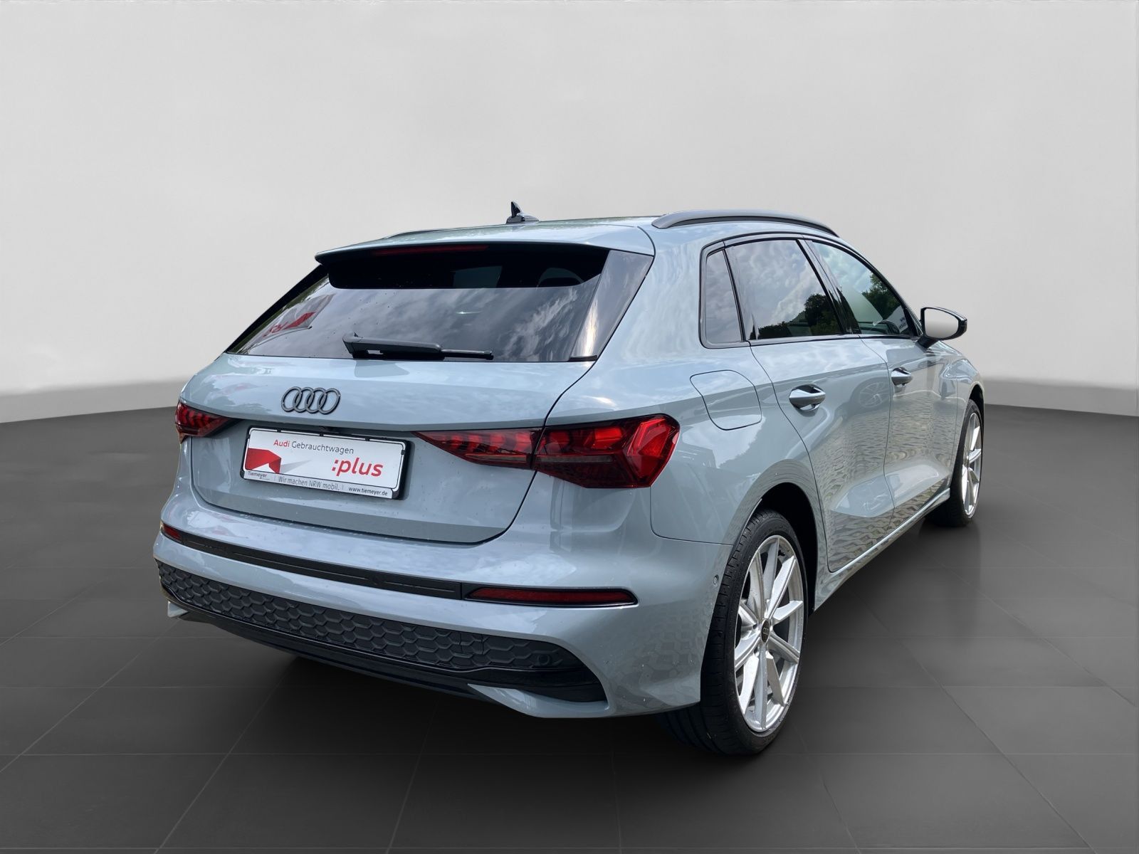 Audi A3 Sportback 40 TFSIe S LINE SONOS HuD LM18 ASSI imagem 3