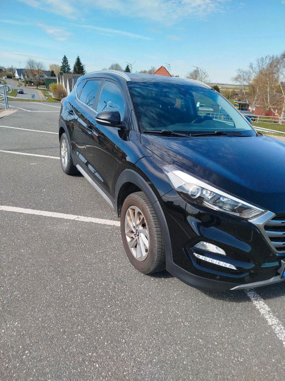 Image of Hyundai TUCSON